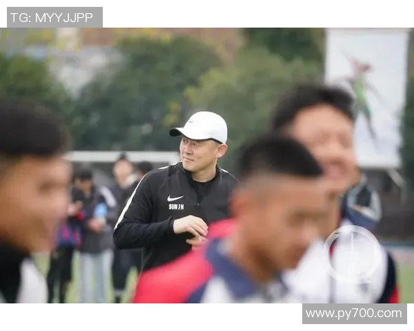 孙继海:从绿茵场的传奇球员到足球教练的华丽转身与人生启示